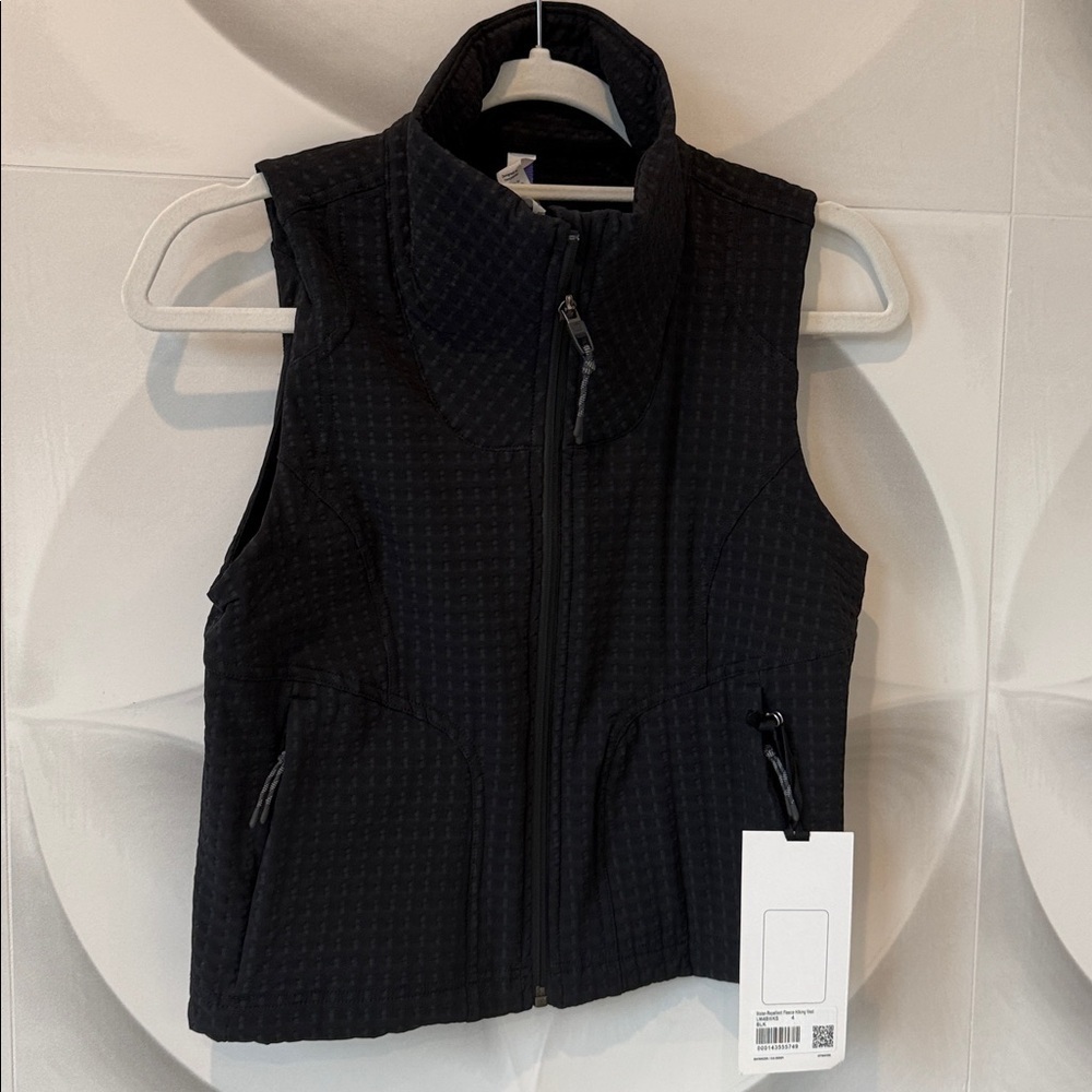 Lululemon Water-Repellent Fleece Hiking Vest! NWT - Picture 8 of 16